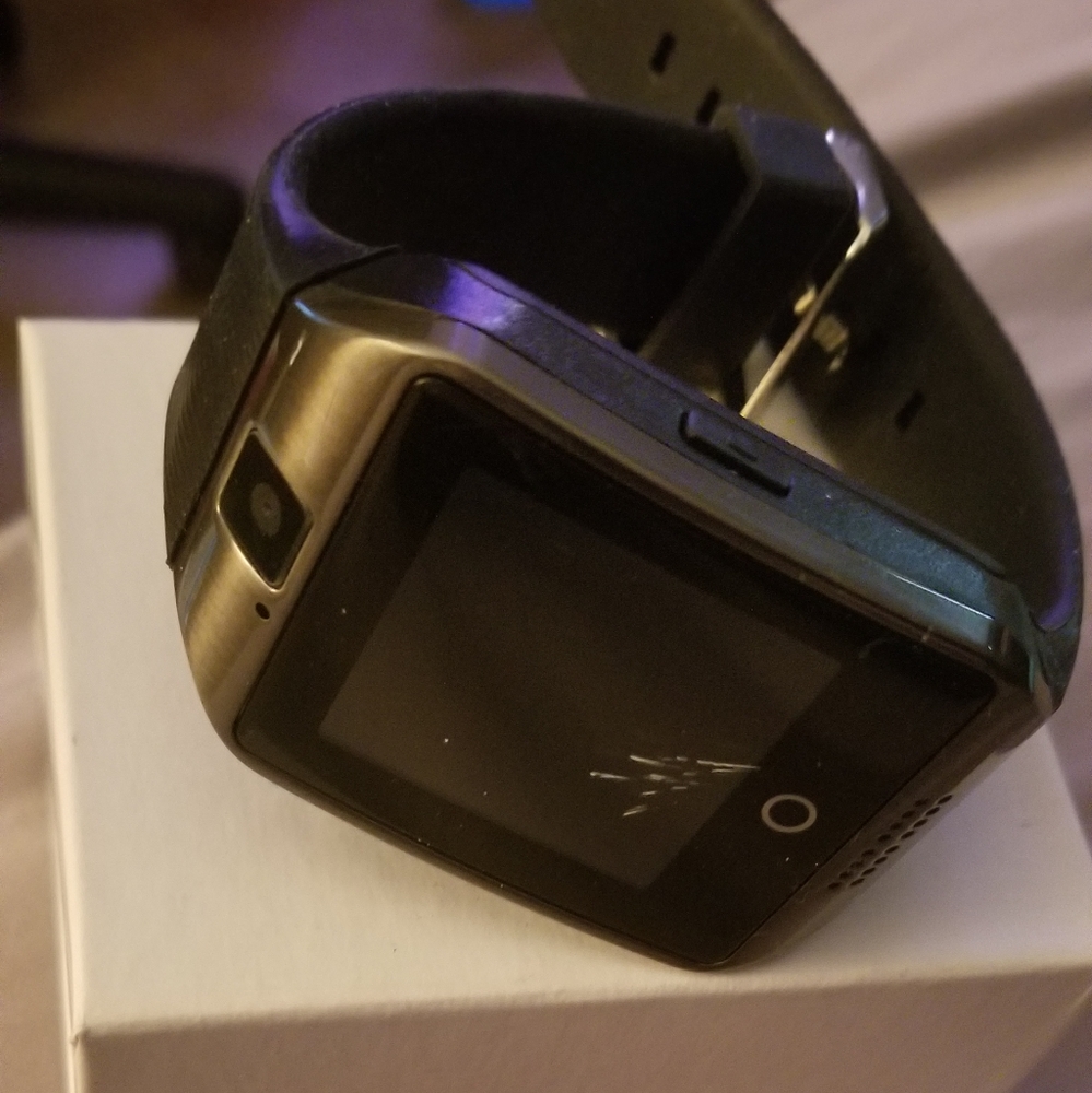 Smart Watch - Picture 2 of 5